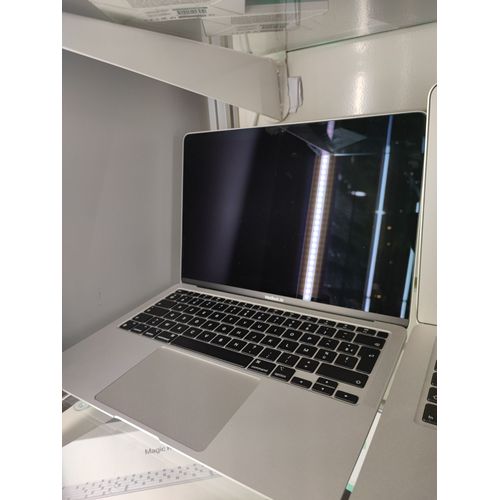 Apple MacBook air 13.3" M1 - Ram 8 Go - SSD 256 Go