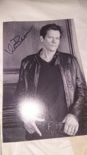 Photo Signée Par Kevin Bacon