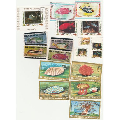 18 Timbre D'umm Al Qiwain - Animaux - Poissons Et Animaux Marins