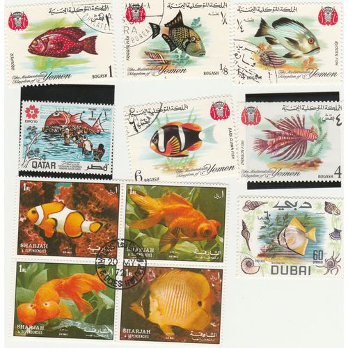 7 Timbres Et 1 Bloc De 4 Timbres Du Yemen Et Des Émirats Arabes Unis - Animaux - Poissons