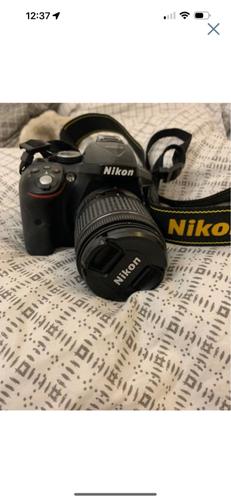 Nikon D5300 24.2 mpix + Objectif