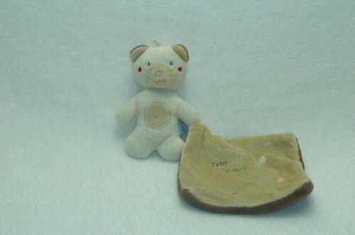 DOUDOU OURS PELUCHE PETIT CAJOU AVEC MOUCHOIR SUCRE D'ORGE