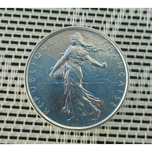 Pièce De 5 Francs En Argent 835 % 1962.12 Gr 2.9 Cm De Diamètre
