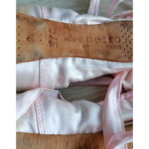3/4 de pointe Danse Classique rose satin Repetto vintage rétro deco