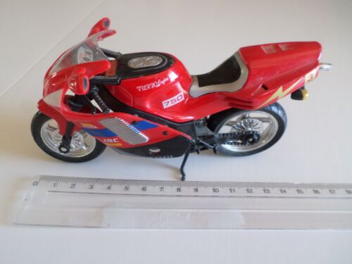 Moto Irc 750 Rouge
