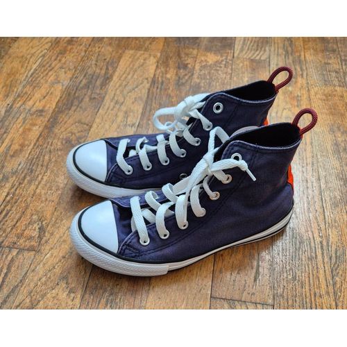 Basket Converse Chuck Taylor Bleu Et Touge Taille 33.5 Mixte