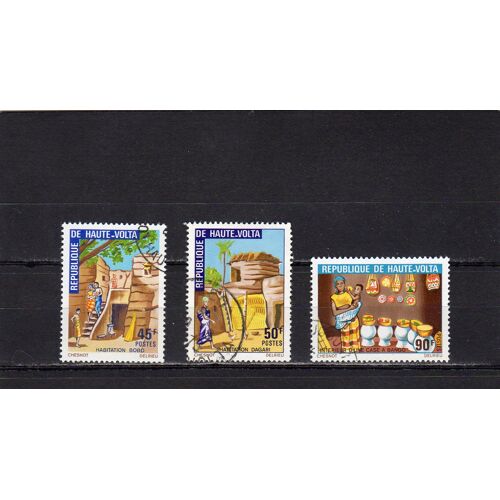 Timbres-Poste De Haute-Volta (Habitat Traditionnel)