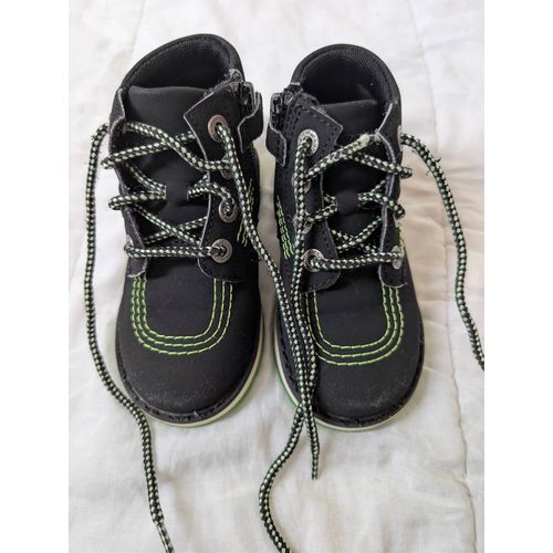 Kickers - 25