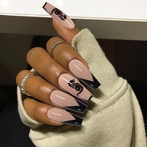 Faux Ongles Brillants Extra Longs À Coller ¿ Acrylique Nude Avec Motif Dragon, 24 Pièces, Application Facile Et Look Élégant 