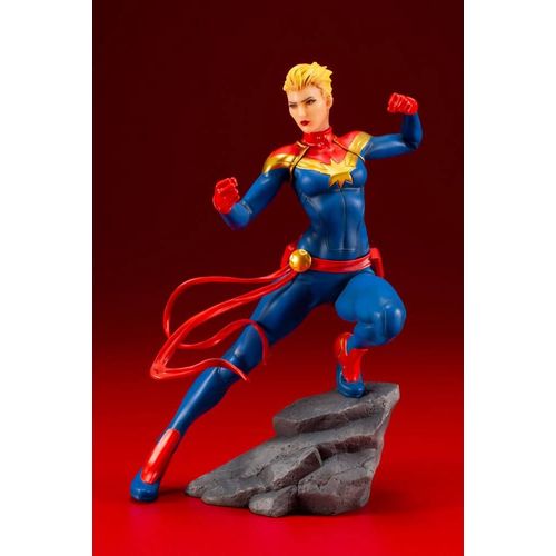 Marvel Universe Avengers Series Statuette Pvc Artfx+ 1/10 Captain Marvel 17 Cm