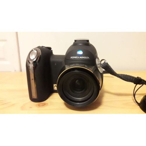 Appareil photo Compact compact - 6.0 MP - 12x zoom optique