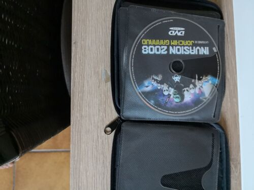 Space Box By Joachim Garraud