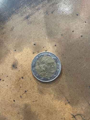 Pièce De Monnaie Recherchée, Pour Connaisseurs.