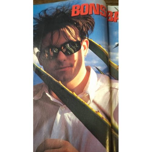 Best . No. 226 . Mai 1987 . Cure . Rita Mitsouko . Poster Cindy Lauper , Stranglers