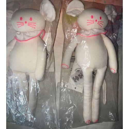 Doudou Souris Blanche Petit Bateau Rose Fluo Lot De Deux Doudous Peluches