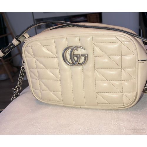 Sac à main gucci beige à épaule Marmont petite taille