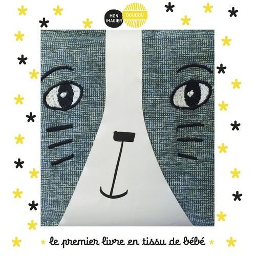 Petit Chat Et Ses Amis
