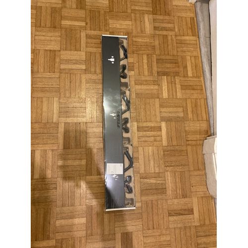 Porte manteau mural noir, 3 crochets