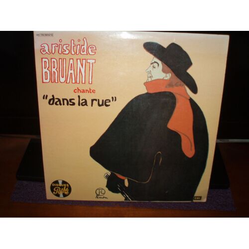 Aristide Bruant Chante Dans La Rue .