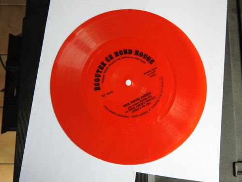 Vinyle 33t Rouge Souple / Ecoutez Ce Rond Rouge / Matra 530