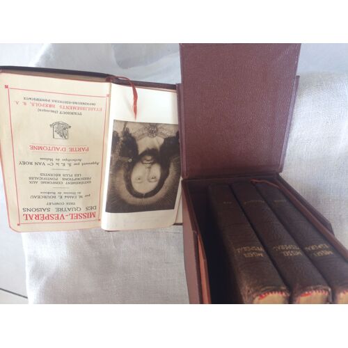 Missel Vesperal Des 4 Saisons.4 Volumes.