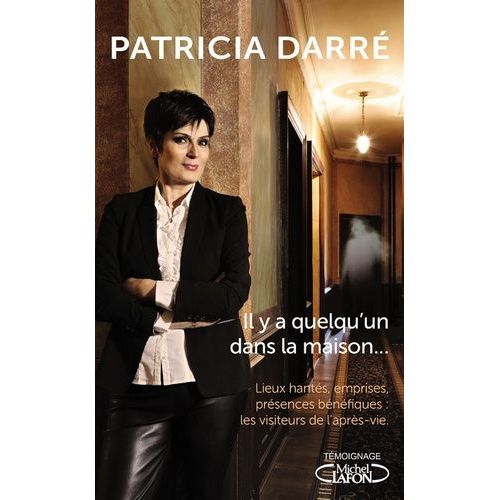 Il Y A Quelqu'un Dans La Maison