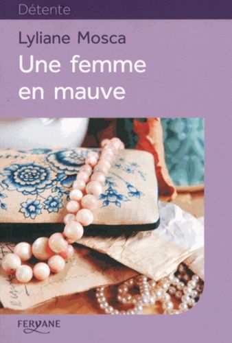 Une Femme En Mauve