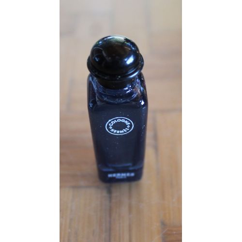 Neuve,Miniature Hermès Citron Noir Sans Boîte.7,5ml.Envoi Mondial Relay.