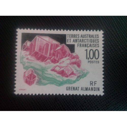 Timbre T A A F Y T 173 Minéraux Grenat Almandin 1993 ( 171006 )