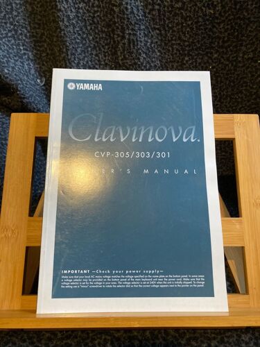 Clavinova Cvp - 305 / 303 / 301 Manuel D'utilisation Anglais 2004
