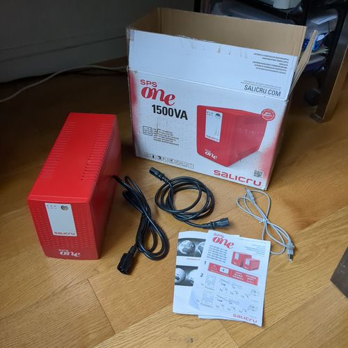 Onduleur SALICRU 1500 VA Line-interactive