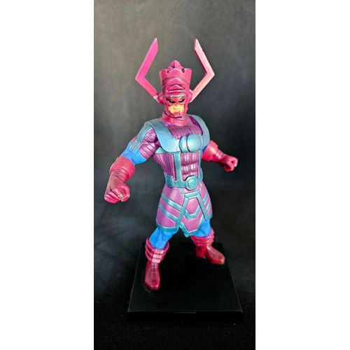 Figurines Marvel + Fascicule.