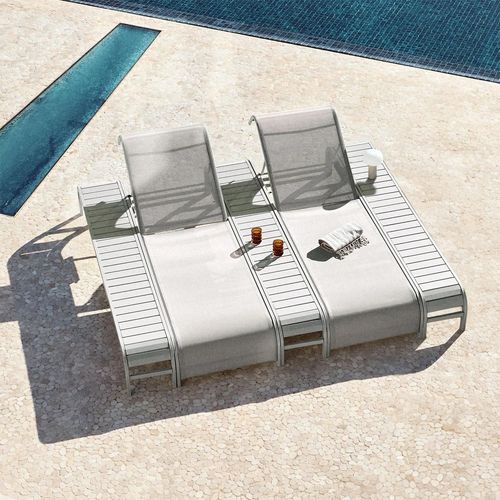 Ensemble De 2 Chaises Longues Inclinables Et 3 Tables D'appoint En Acier Marietta Blanc Gardenia