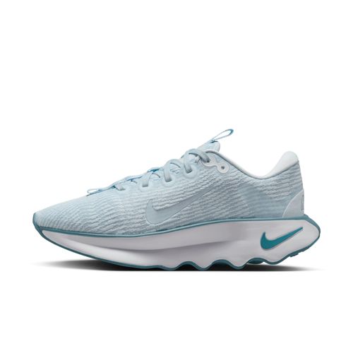 Chaussure De Marche Nike Motiva Pour Femme Blue Tint/light Armory Blue/smokey Blue/blue Tint Dv1238400