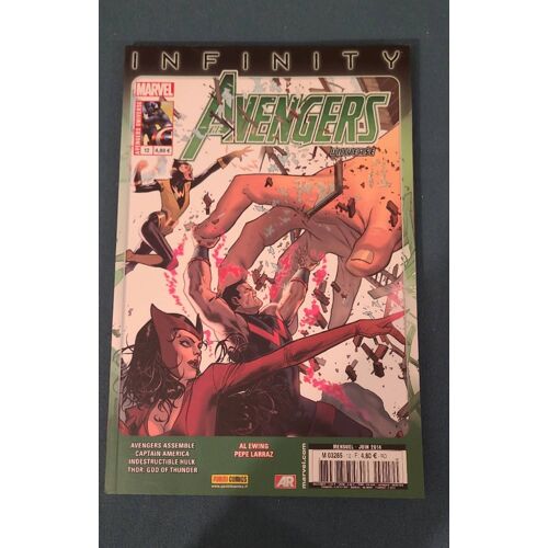 Avengers Universe 2013 N°12