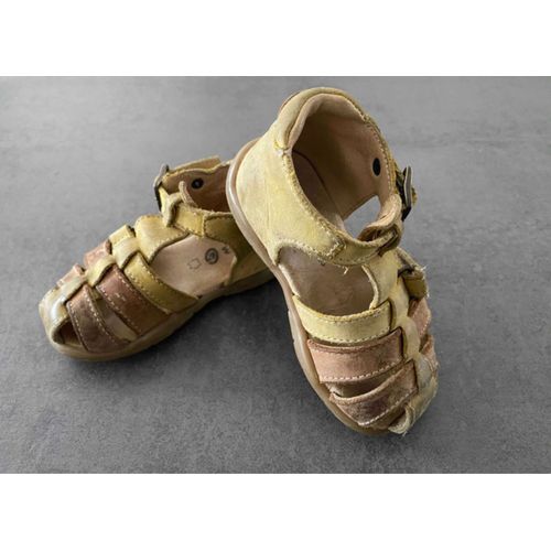 Sandalettes Moutarde Et Marron Gbb - 21