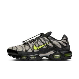 Chaussure Nike Air Max Plus Utility Pour Homme Noir/college Grey/volt Fd0670003