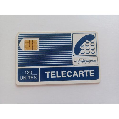 Télécarte Ancienne Pyjama Rayures Bleues Marines Et Blanches 120 Unités Puce Sc Rare Ptt Télécommunications Avec Point Noir Derrière La Puce No Au Verso 000808 Envoi Rapide