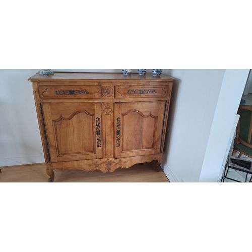 Beau Buffet Provencal Style Louis Xv