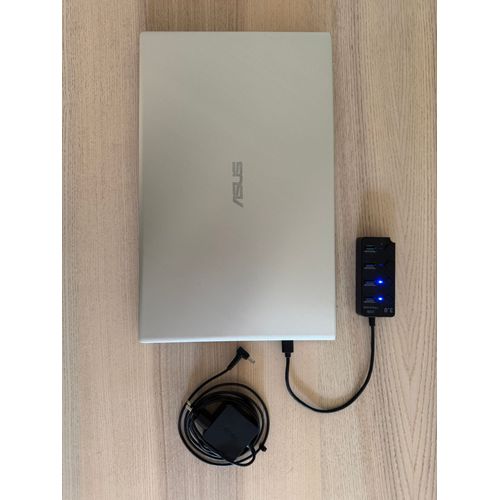 Asus S712FA-AU588T - 17.3" Intel Core i7 - Ram 16 Go - SSD 512 Go