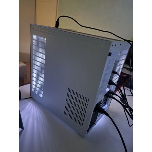 PC Gamer AMD Ryzen R5 5600X - 3.7 Ghz - Ram 16 Go - DD 500 Go