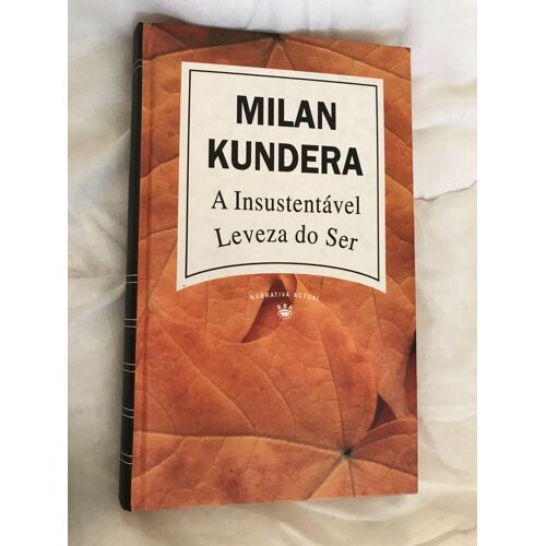 A Insustentavel Leveza Do Ser De Milan Kundera - 9727470041 - Livre En Portugais Du Brésil