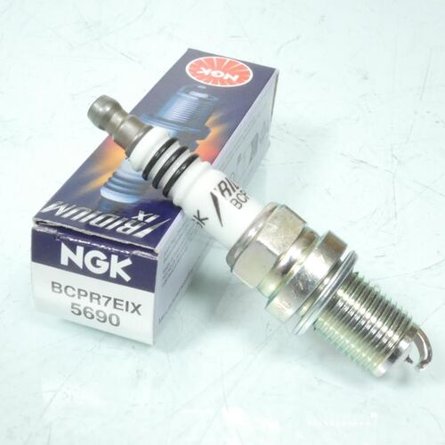 Bougie D'allumage Ngk Pour Moto Fantic 80 Cross 1995 À 1997 Bcpr7eix / 5690 Neuf