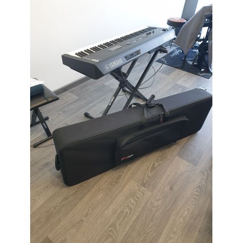Piano Yamaha Mx88