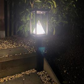 Borne Led Extérieur Solaire Keops 75/600lm 6w Ip44 Blanc Neutre Noir Lumihome L.15 X H.50 Cm