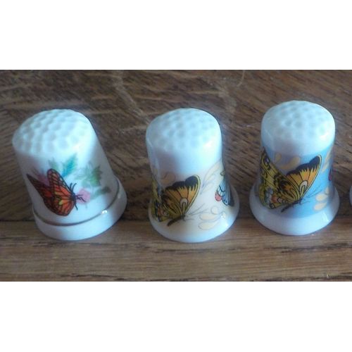 3 Dés A Coudre Motif Papillon