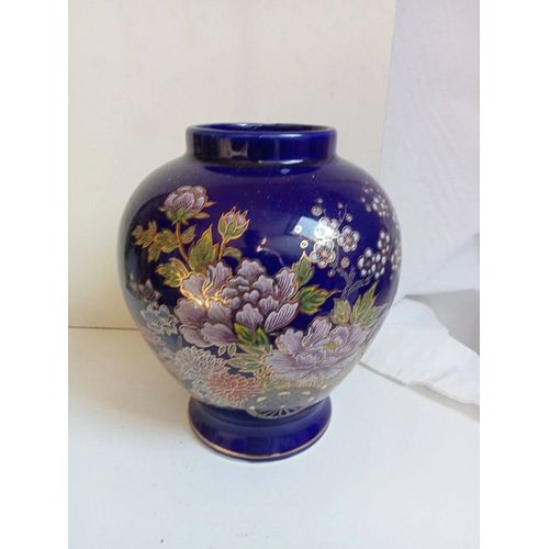 vase boule asiatique en faience bleu émaillé vert hauteur 16 cm diamètre 13 cm