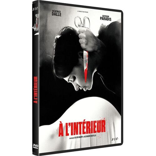 À L'intérieur
