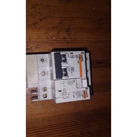 Disjoncteur multi 9 C32a