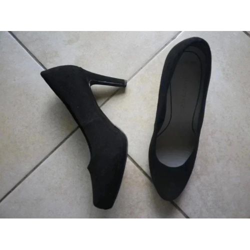 Chaussures Escarpins Marco Tozzi Taille 37.